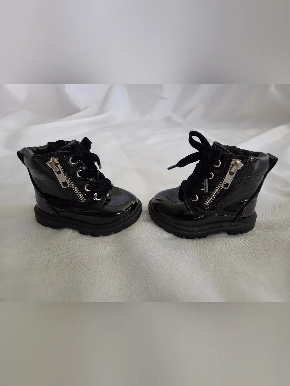 wonder nation Black Patent Lace-Up Toddler Boots with Velvet Laces